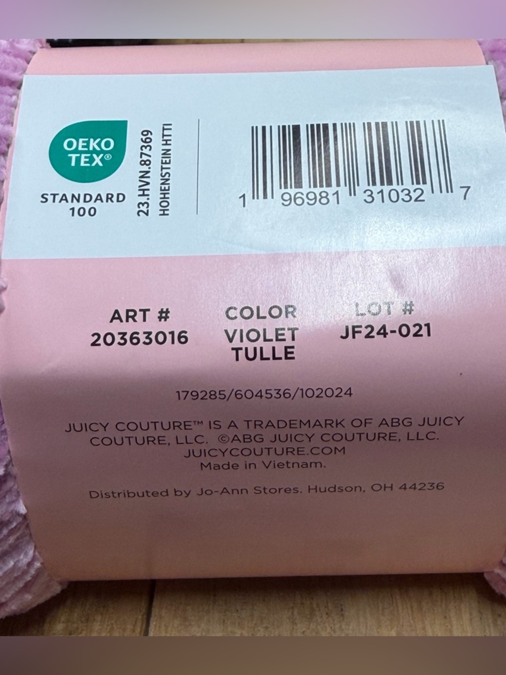 Juicy Couture Luxe Velour Mini Yarn Violet Tulle 3 Pack New 262yd Skein - Picture 4 of 4